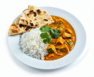 1 Entrante + Curry + Prain Rice