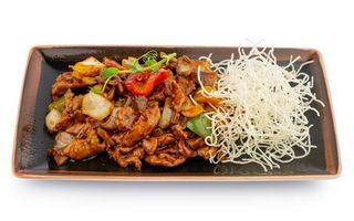 206.Wieprzowina w Sosie z Czarnej Fasoli (350g)