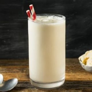 Vanilla Milkhake (16 Oz.)