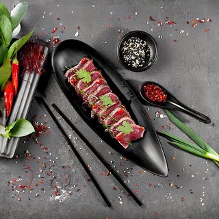 Татакі Телятина з трюфельним устричним соусом (120г)