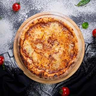 Pizza Quattro Formaggi
