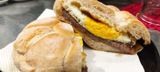 sandes de picanha com ovo 