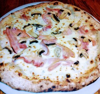 Pizza Carbonara (28 Cm.)