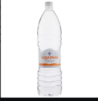 Acqua naturale