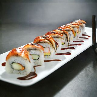 California Maki Unagi Tuna Roll