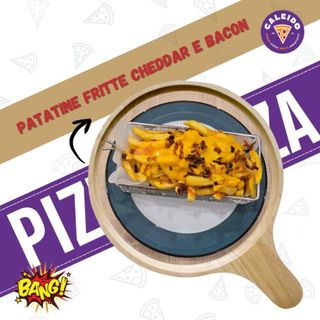Patatine fritte con cheddar e bacon