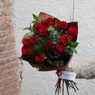 12 Rosas rojas San Valentín