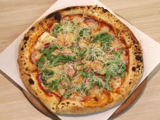 Піца з тунцем (600g)