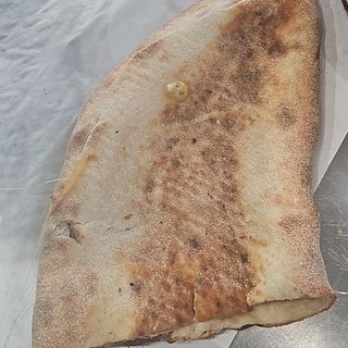 Calzone Bacon și ceapă 