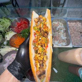 Bocadillo Mixto de kefta y pollo