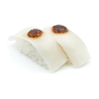 24BA.Nigiri De Pez Mantequilla Con Trufa (6 Pzs.)