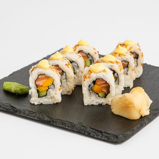 Sweet Mango roll