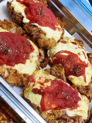 Șnitel porc cu mozzarella