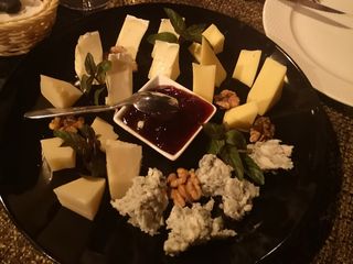 Asortată de cașcaval ART