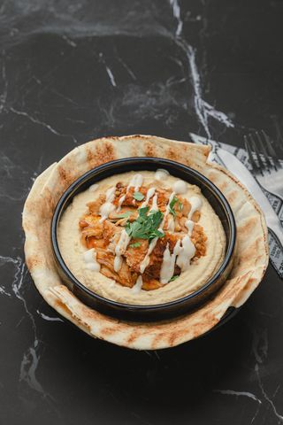 Hummus + Shawarma de Frango + Lipton
