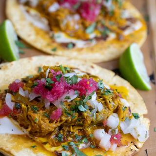 TACOS COCHINITA PIBIL