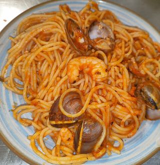Pasta De Espaguetis Frutti Di Mare