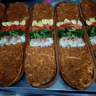 Lahmacun Turcesc (1buc)