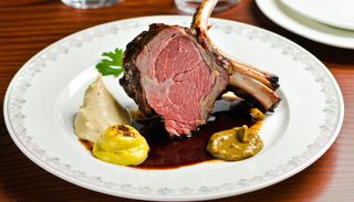 ½ Golonki peklowanej