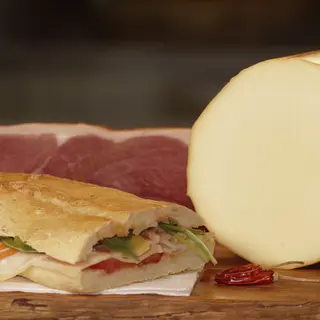 Fumo más piccolo