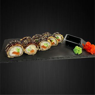 Tempura roll cu somon