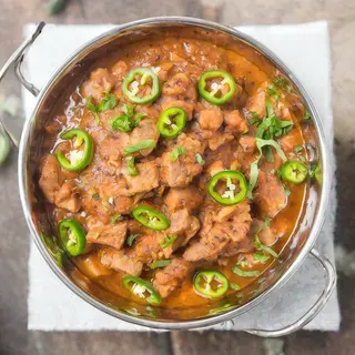 Cordero bhuna