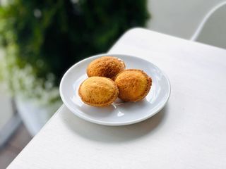 Горішок з згущеним молоком