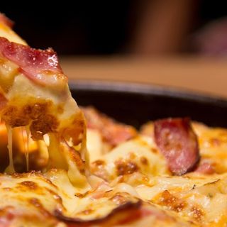 PIZZA PANCETA (26 Cm.)