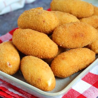 Ración de croquetas de jamon
