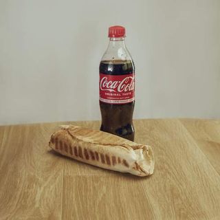 Medium Combo Shawarma + two sausages +  50cl PET Drink