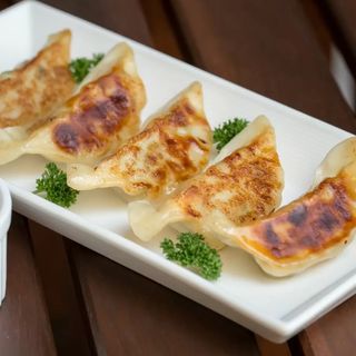 Ravioli maiale alla piastra 4pz