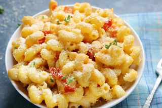 Side Twisted Mac&Cheese