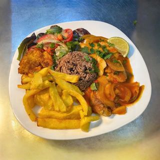 Enchilado De Pescado