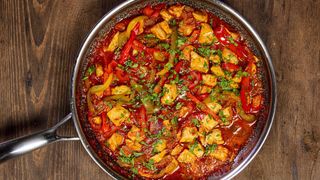 Pollo o agnello jalfrezi