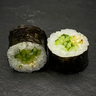 Maki z ogórkiem 