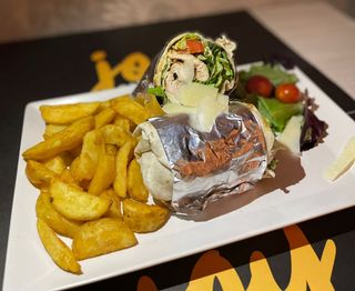 Piletina sa cezar dresingom 350 g