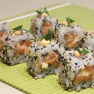 Spicy salmon roll  - 4 pezzi