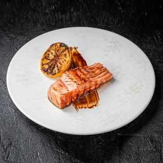 Стейк лосося  100/60/50г