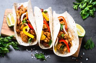 2 Taco mejicano pollo