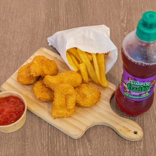 Menú Nuggets (8 Uds.), Patatas Fritas Y Refresco
