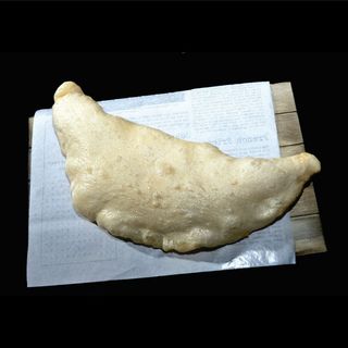 Pizza Frita Calzone