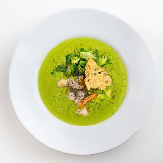 Supa crema verde cu creveti