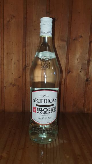Ron Arehucas Blanco