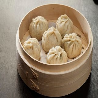 27. Xiaolongbao (8 unidades)