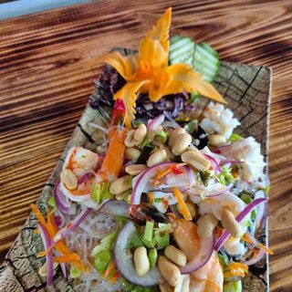 Yum Woon Sen Mariscos