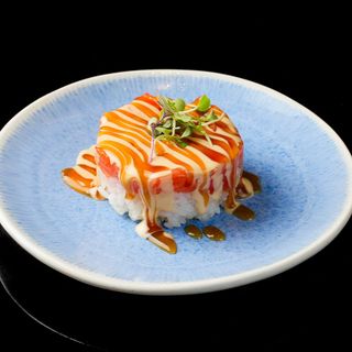 80-Tartar de salmón