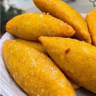 Empanada De Maíz Con Ternera (4 Uds.)