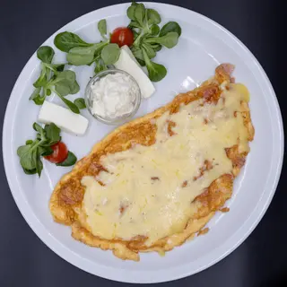 Omlet sa šunkom i kačkavaljem