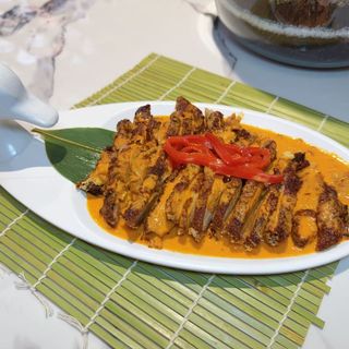 Pato Asado al Curry Rojo y Leche de Coco