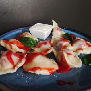 Pierogi Z Truskawkami 9szt.
